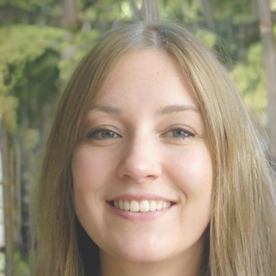 Dr. Maria Schneider